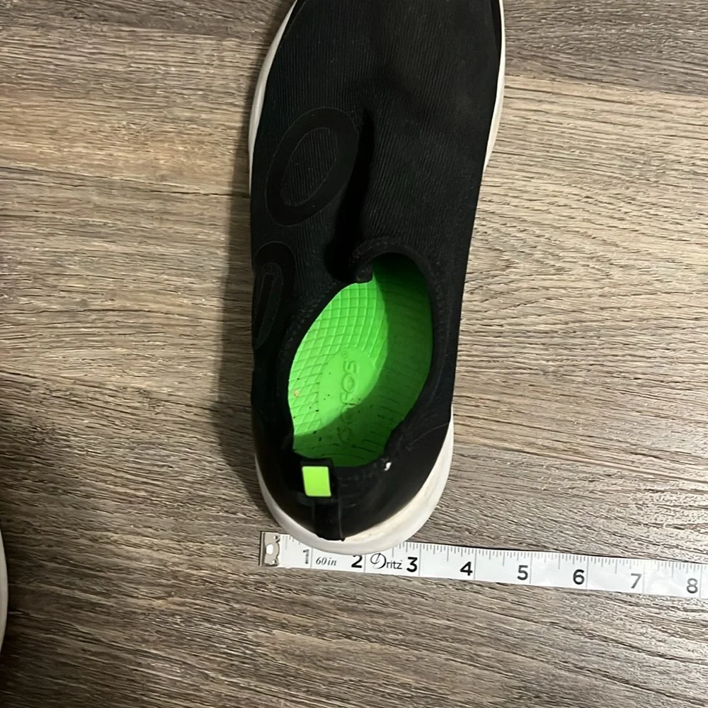 OOFOS OOmg Sport Slip-On Sneaker Shoes Men’s Size 10.5